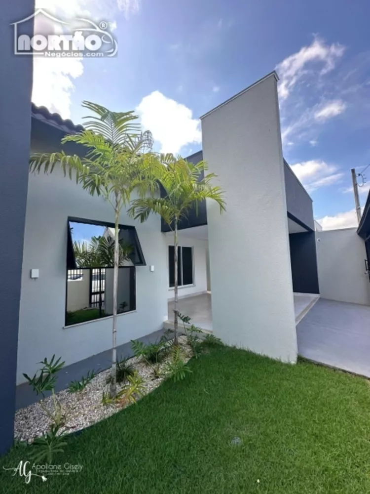 Casa à venda com 3 quartos, 123m² - Foto 2