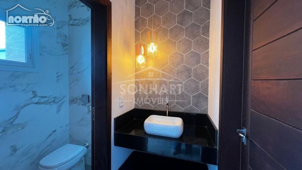 Casa à venda com 2 quartos, 205m² - Foto 6