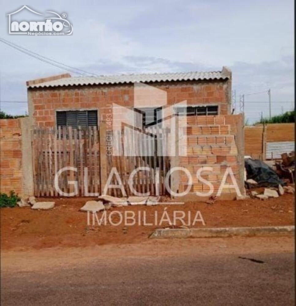 Casa, 2 quartos, 108 m² - Foto 1