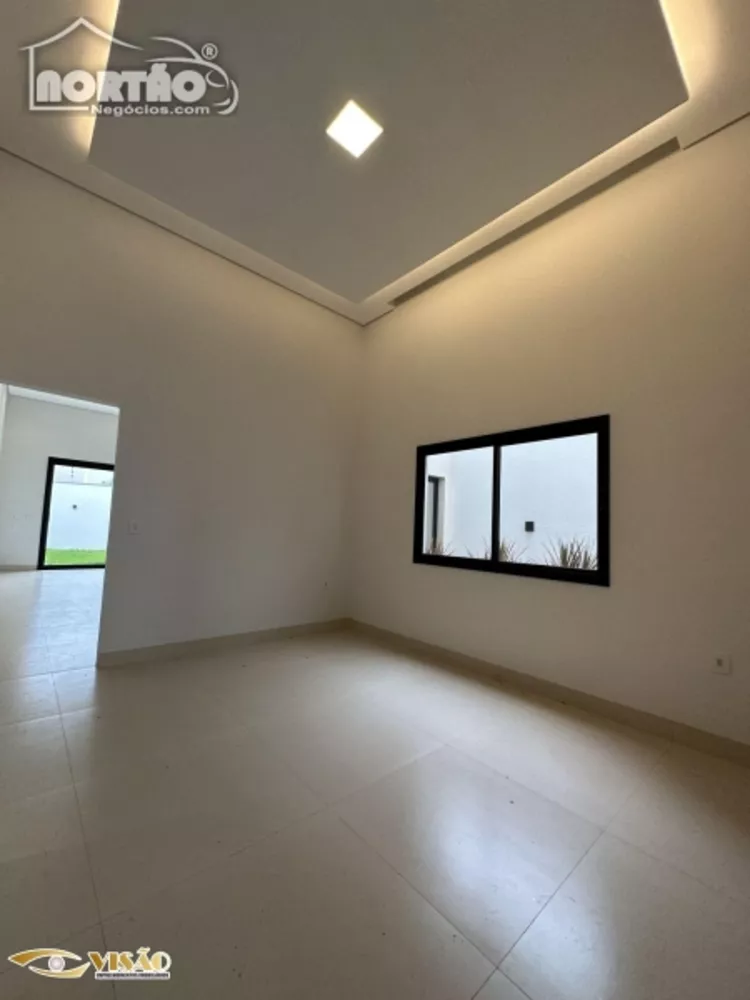 Casa à venda com 1 quarto, 176m² - Foto 4