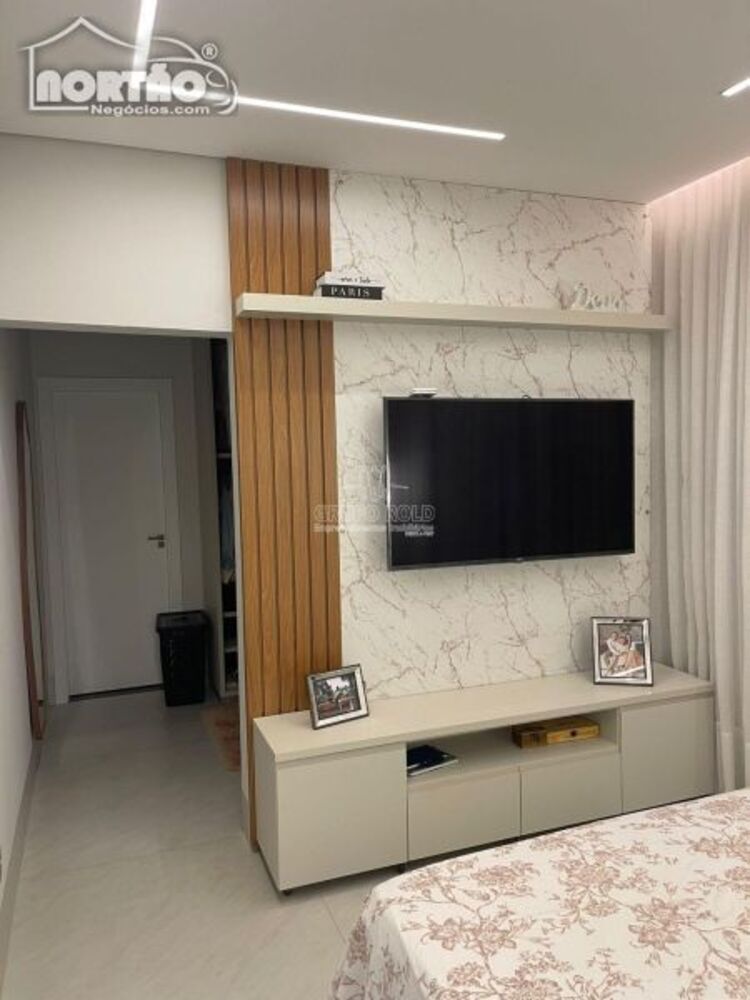 Casa, 2 quartos, 162 m² - Foto 1