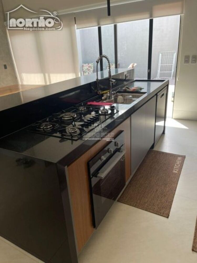 Casa, 2 quartos, 162 m² - Foto 3