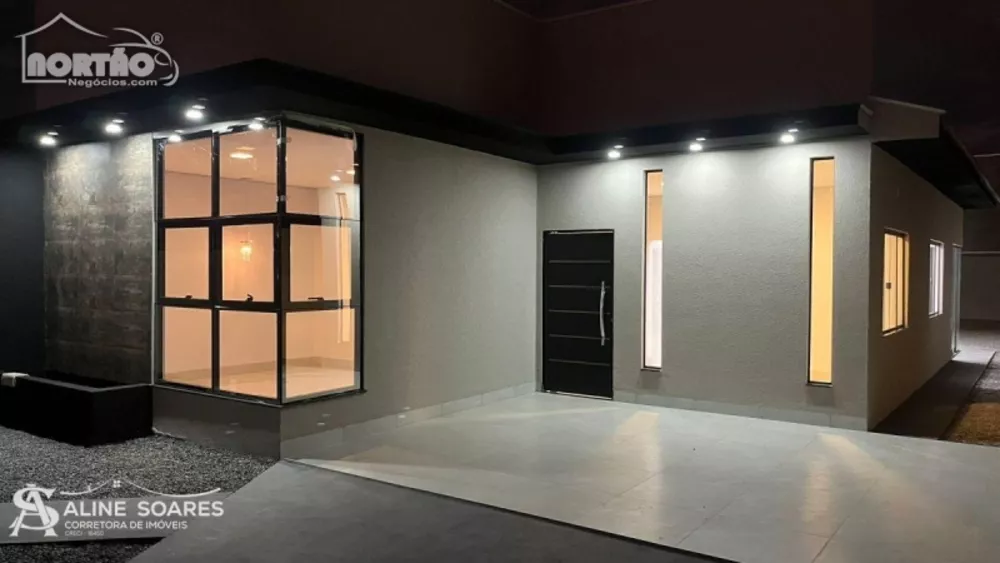 Casa à venda com 4 quartos, 118m² - Foto 4