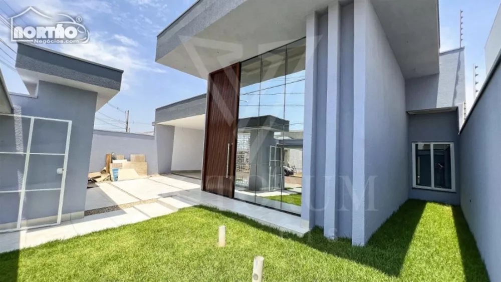 Casa à venda com 3 quartos, 147m² - Foto 2