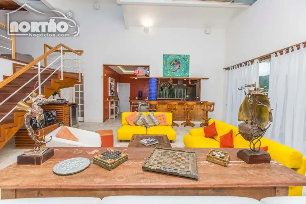 Casa, 8 quartos, 334 m² - Foto 9