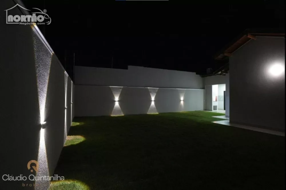 Casa à venda com 4 quartos, 121m² - Foto 4