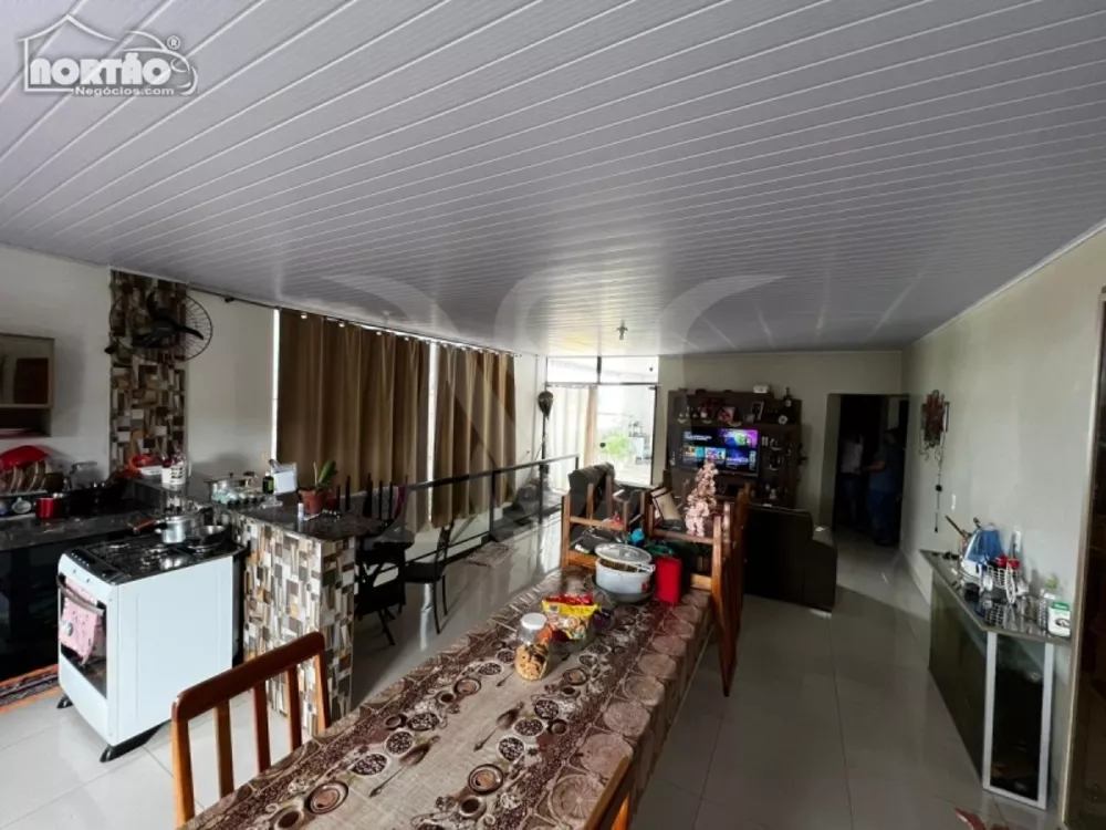 Casa à venda com 4 quartos, 550m² - Foto 6