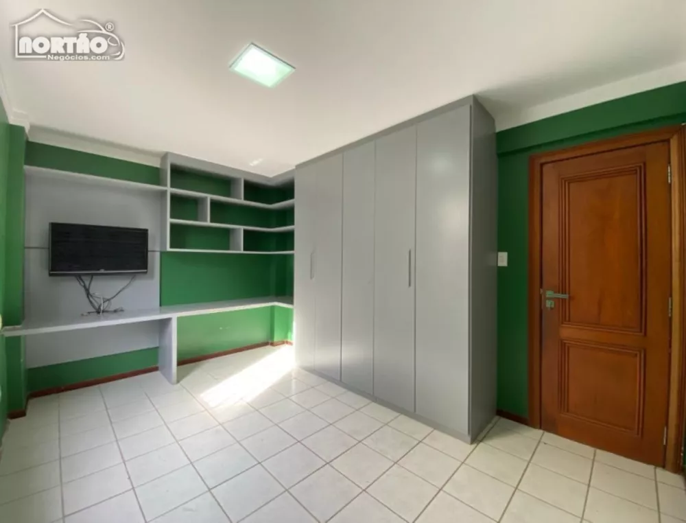 Casa à venda com 4 quartos, 140m² - Foto 4