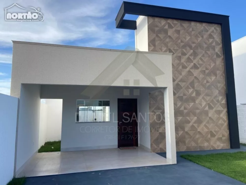 Casa à venda com 3 quartos, 98m² - Foto 2