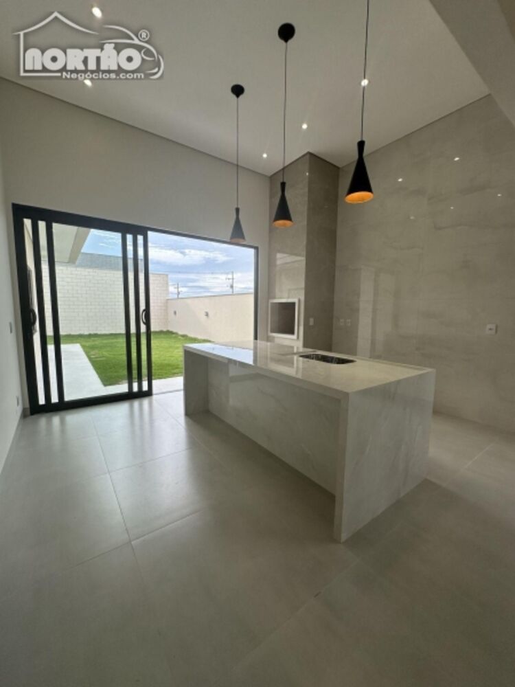 Casa à venda com 4 quartos, 155m² - Foto 6