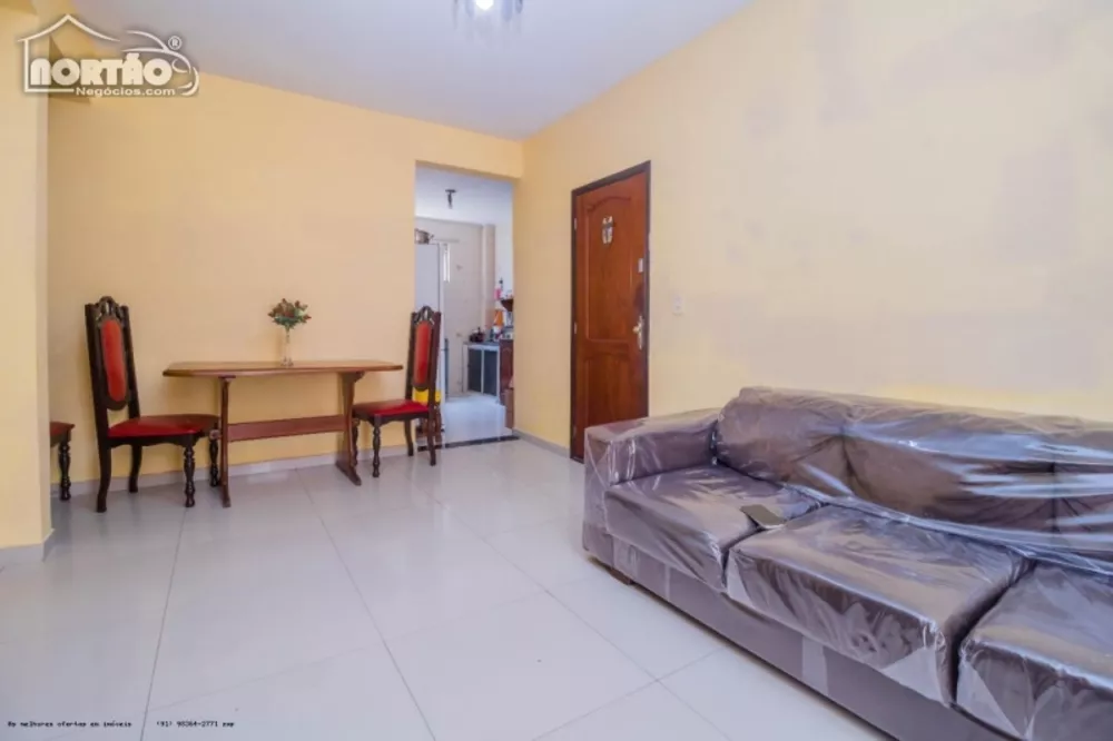 Casa à venda com 2 quartos, 81m² - Foto 5