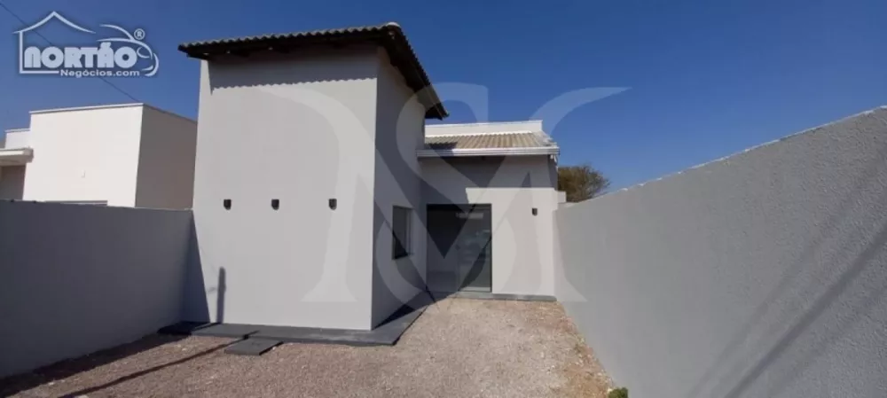 Casa à venda com 3 quartos, 63m² - Foto 4