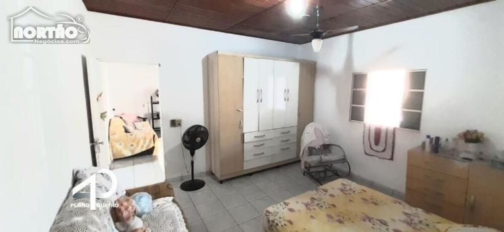 Casa, 3 quartos, 156 m² - Foto 2