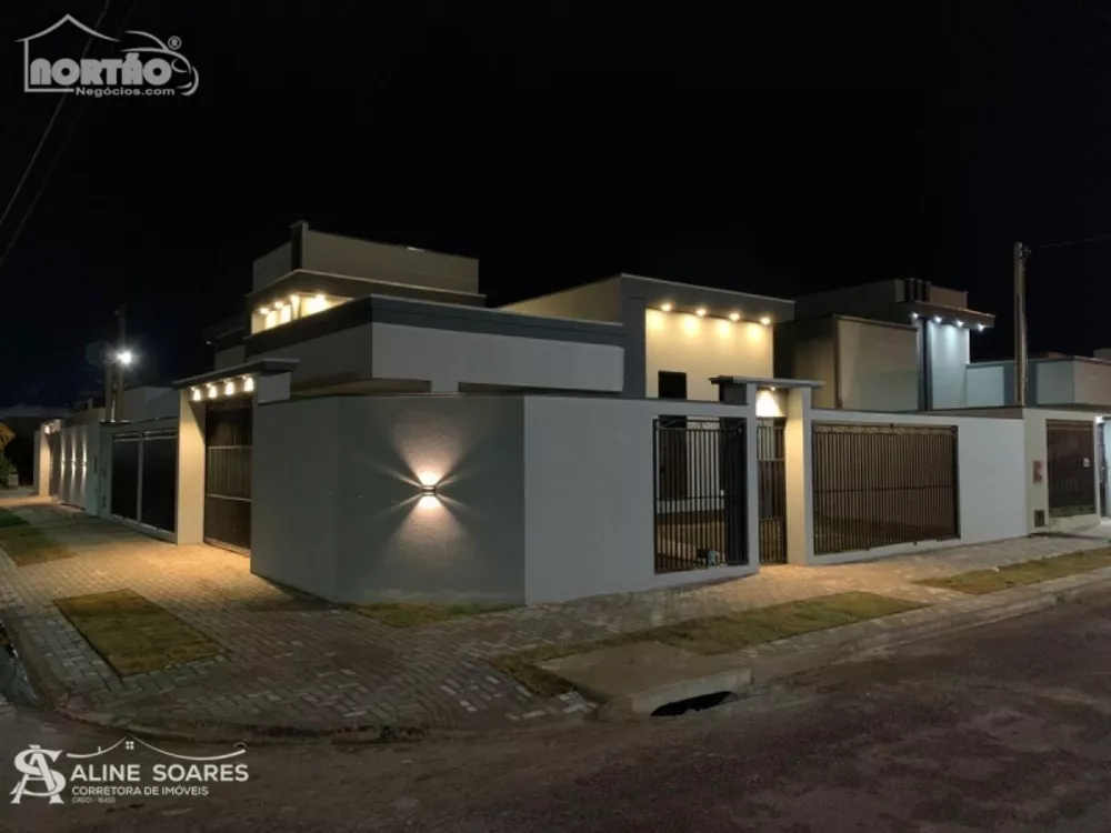 Casa à venda com 4 quartos, 112m² - Foto 1