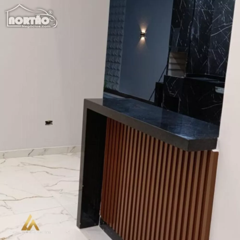 Casa à venda com 4 quartos, 120m² - Foto 4