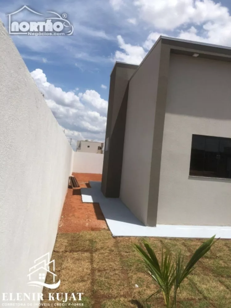 Casa à venda com 3 quartos, 98m² - Foto 4