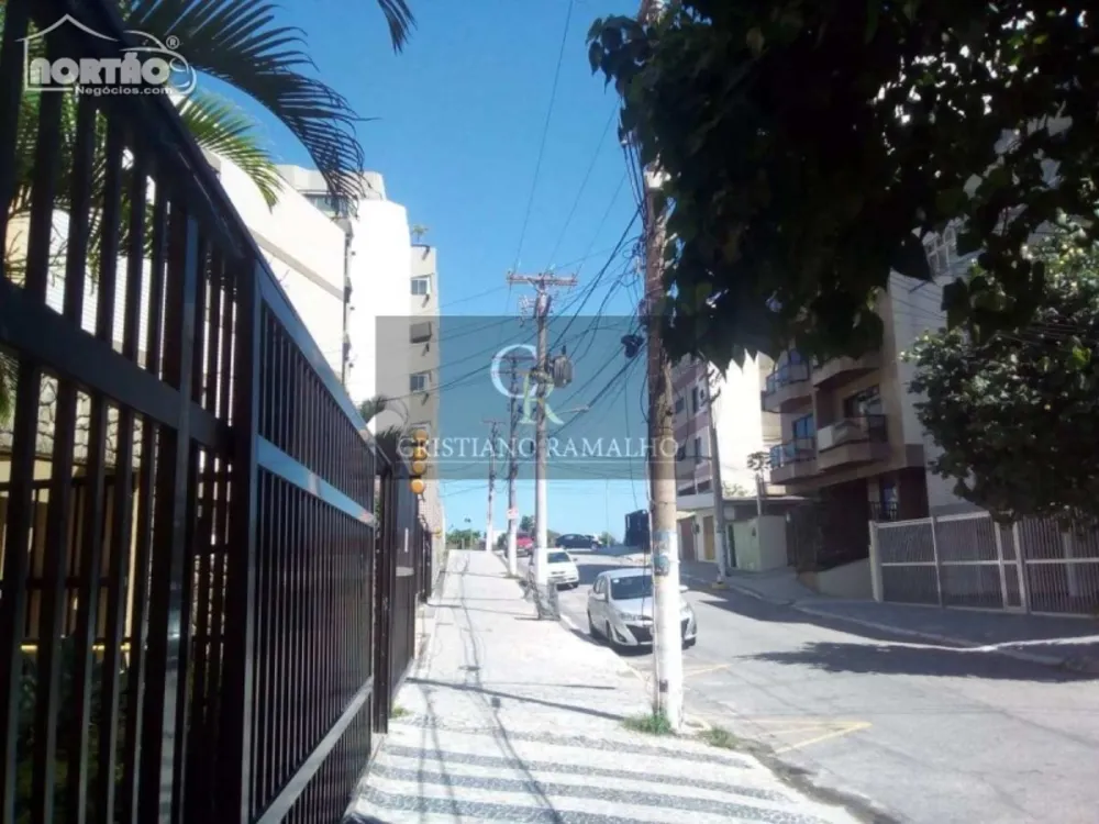 Casa, 4 quartos, 70 m² - Foto 1