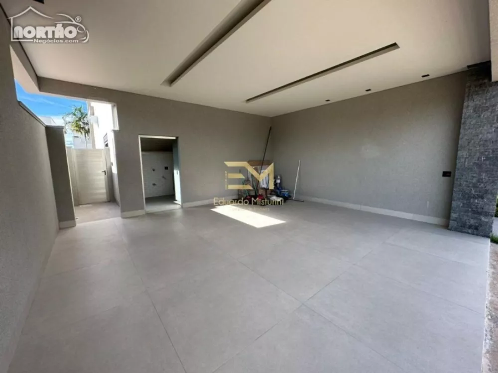 Casa à venda com 1 quarto, 389m² - Foto 4