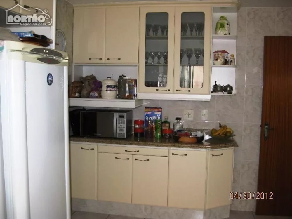 Casa, 6 quartos, 350 m² - Foto 10