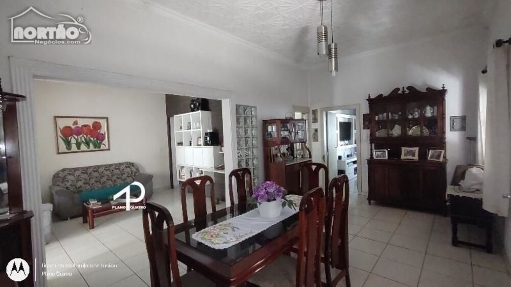 Casa, 3 quartos, 276 m² - Foto 8
