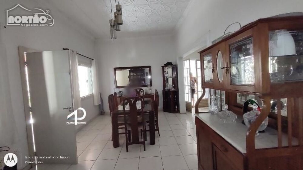 Casa, 3 quartos, 276 m² - Foto 6