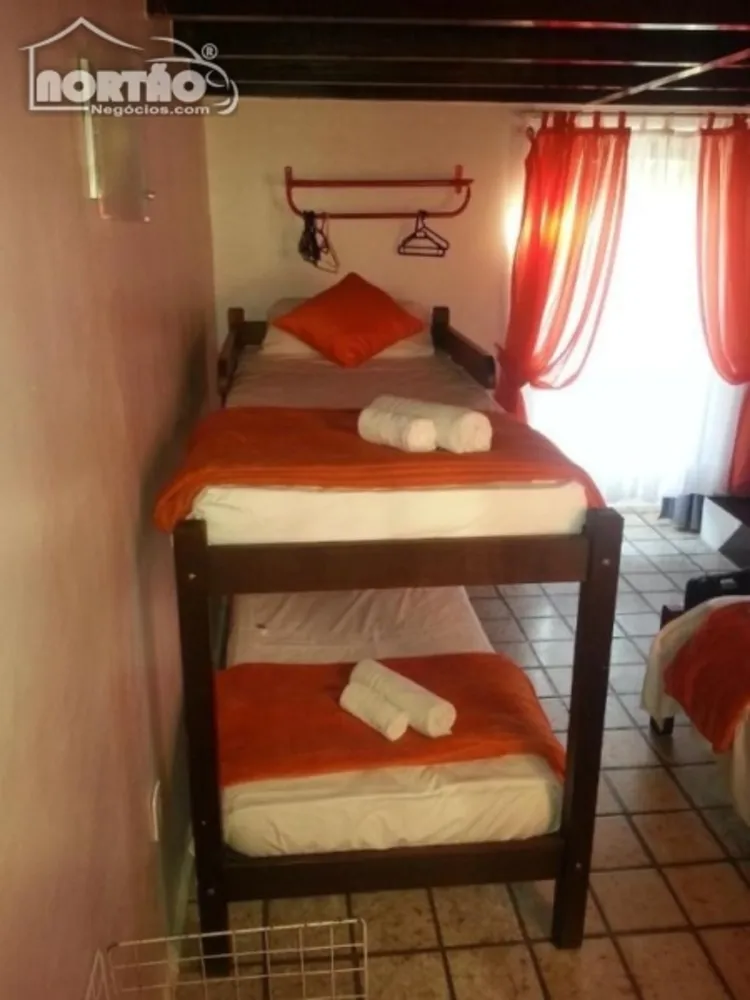 Casa, 12 quartos, 200 m² - Foto 2