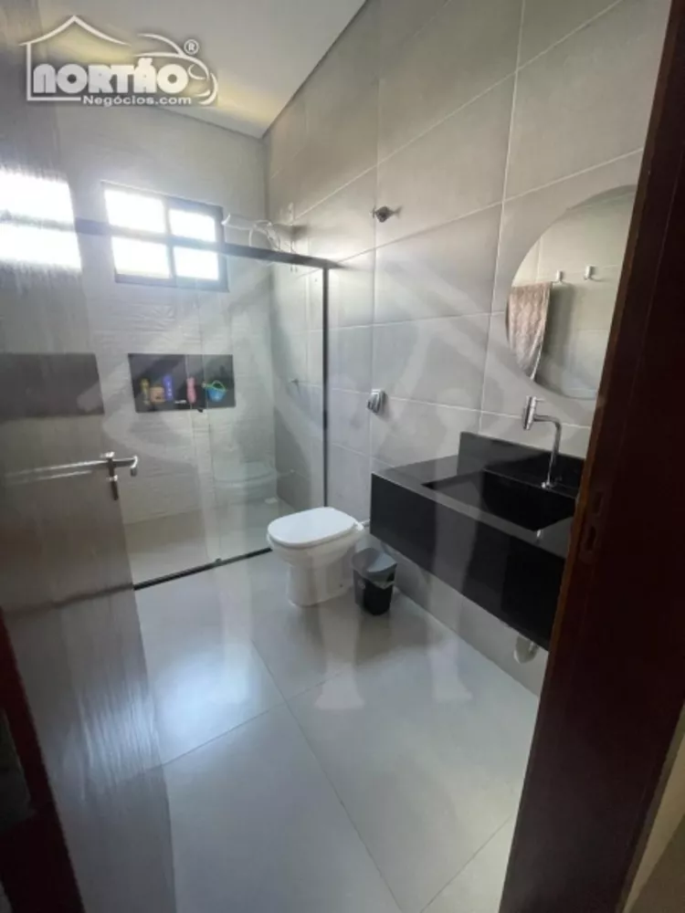 Casa à venda com 3 quartos, 170m² - Foto 3