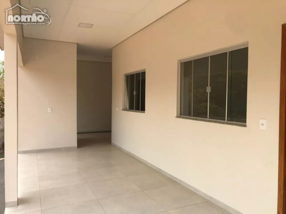 Casa à venda com 4 quartos - Foto 4