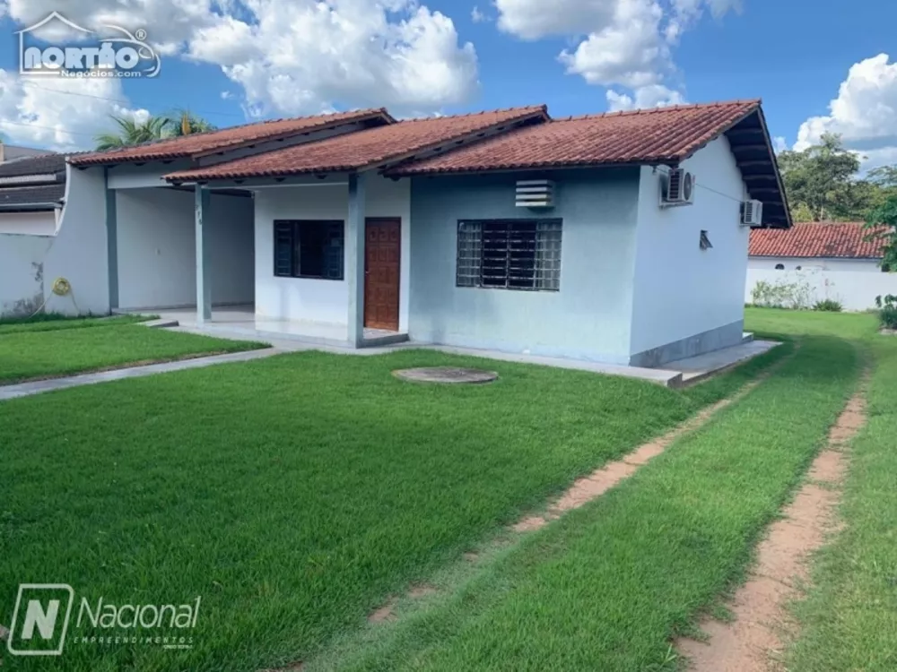 Casa à venda com 3 quartos, 176m² - Foto 3