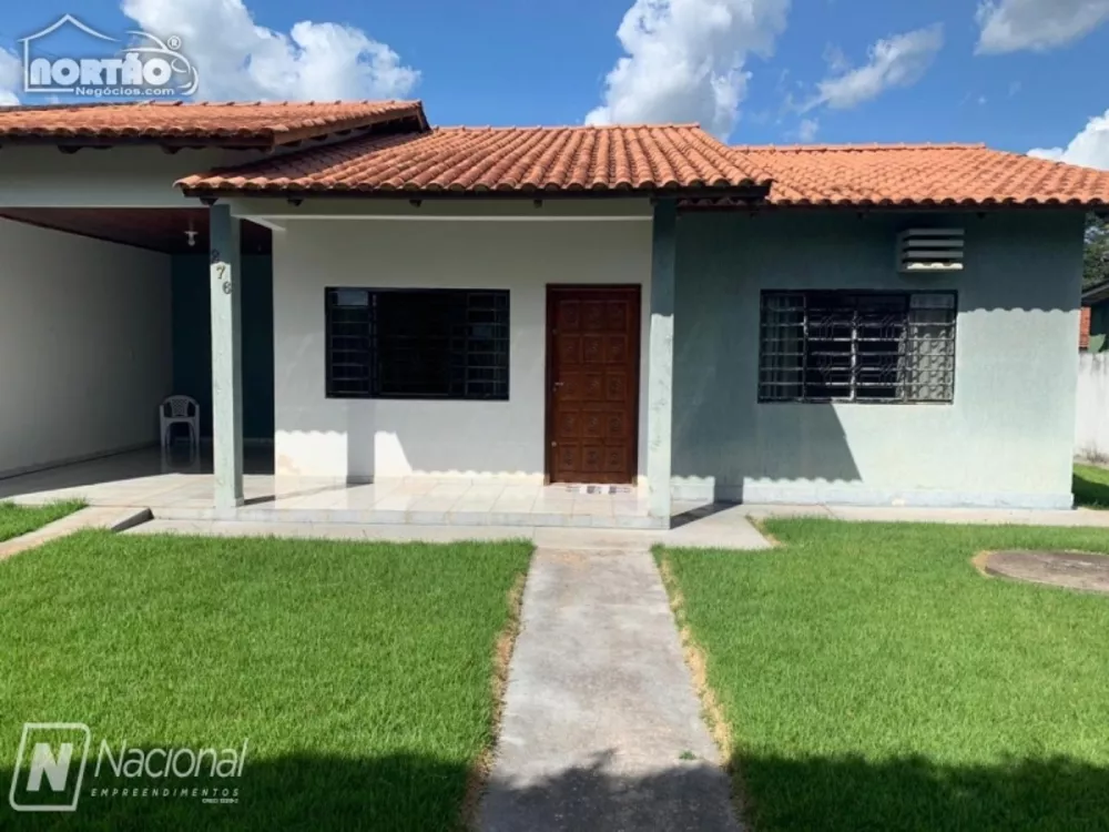 Casa à venda com 3 quartos, 176m² - Foto 2