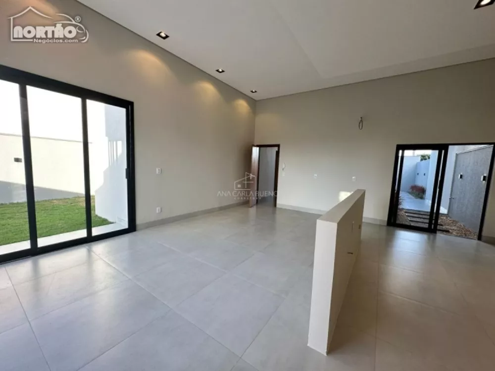 Casa à venda com 1 quarto, 168m² - Foto 5