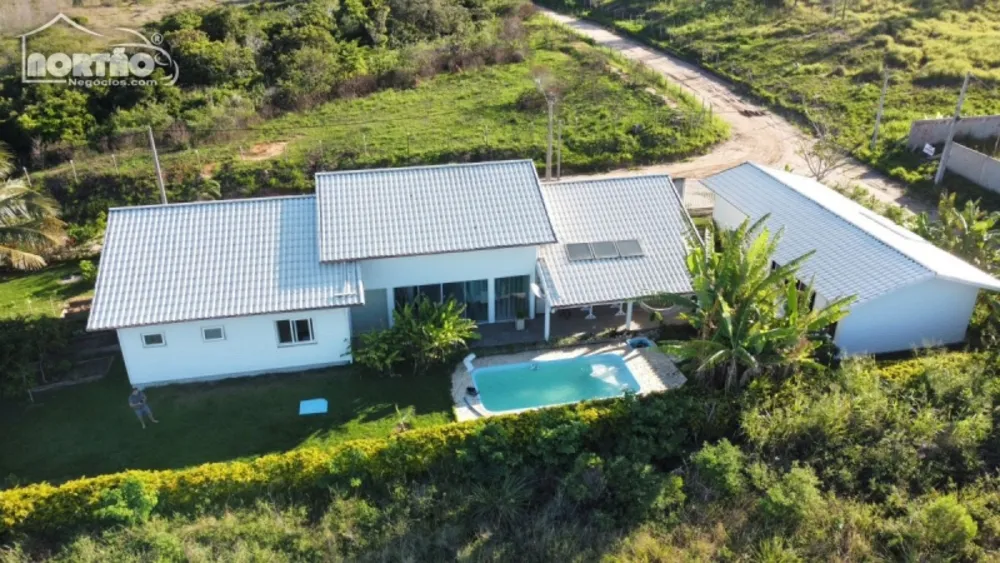 Casa, 6 quartos, 280 m² - Foto 1