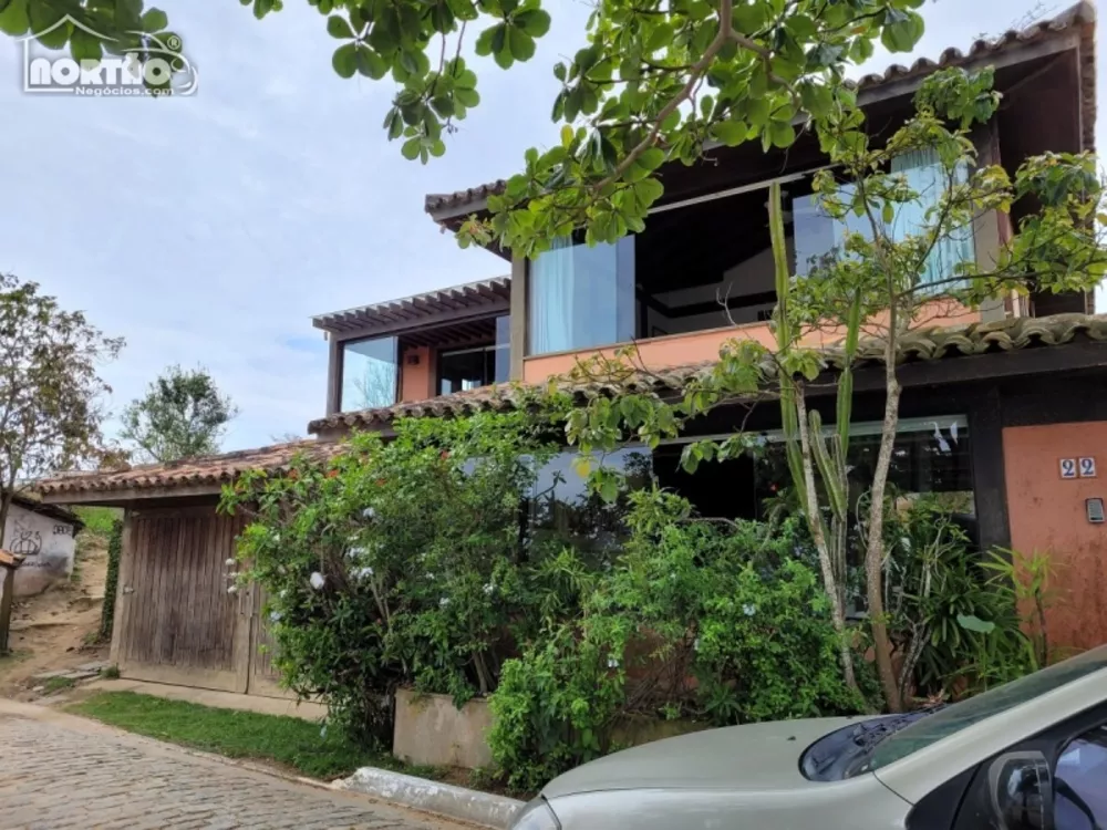 Casa à venda com 2 quartos, 241m² - Foto 4