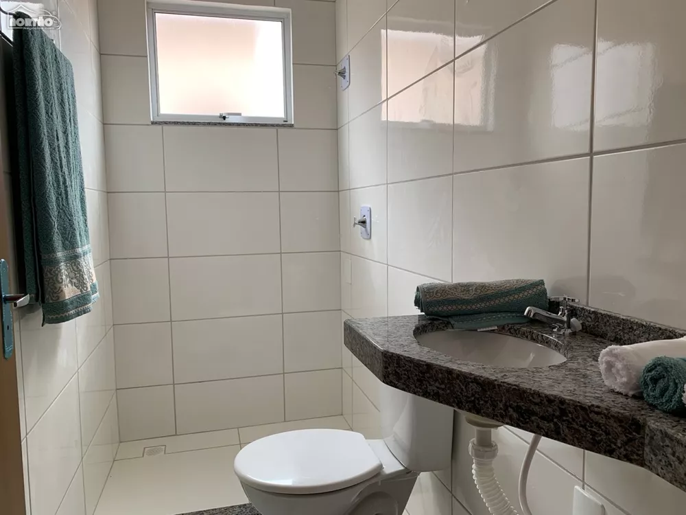 Casa à venda com 3 quartos, 50m² - Foto 4