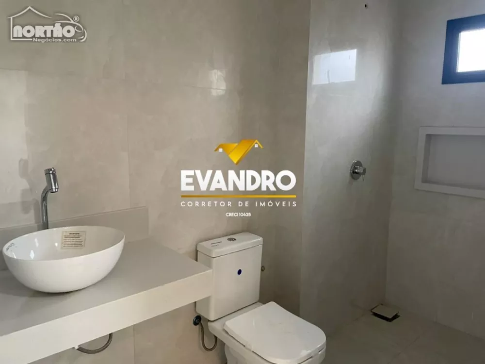 Casa à venda com 4 quartos, 230m² - Foto 5