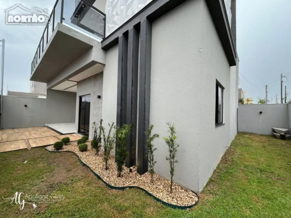 Casa à venda com 2 quartos, 147m² - Foto 3