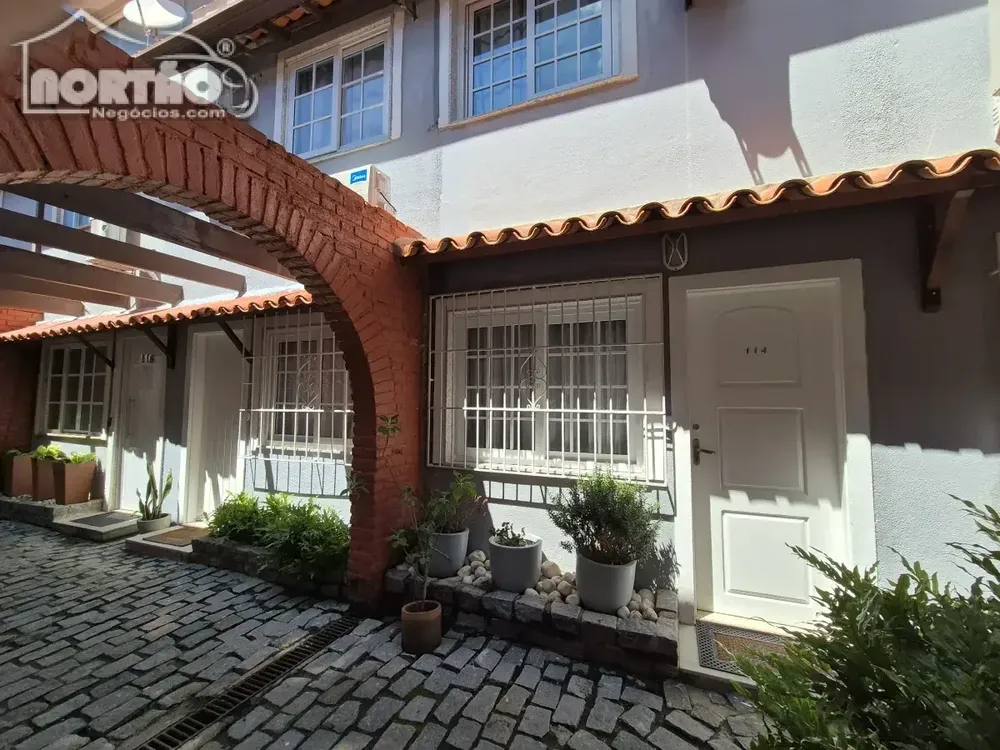 Casa, 2 quartos, 80 m² - Foto 1