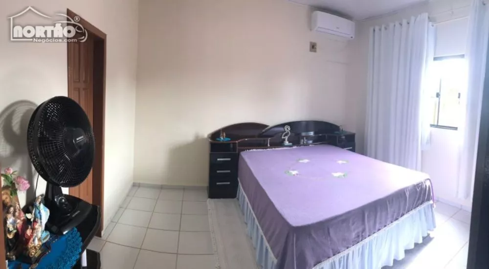 Casa à venda com 5 quartos, 250m² - Foto 6