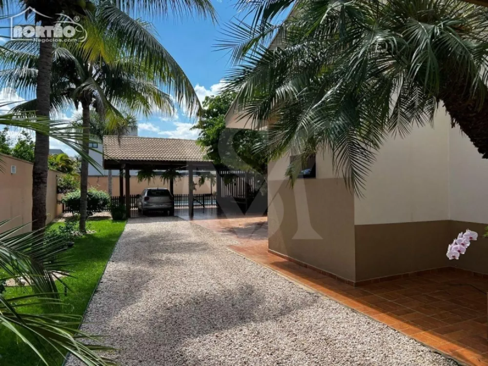 Casa à venda com 4 quartos, 384m² - Foto 6