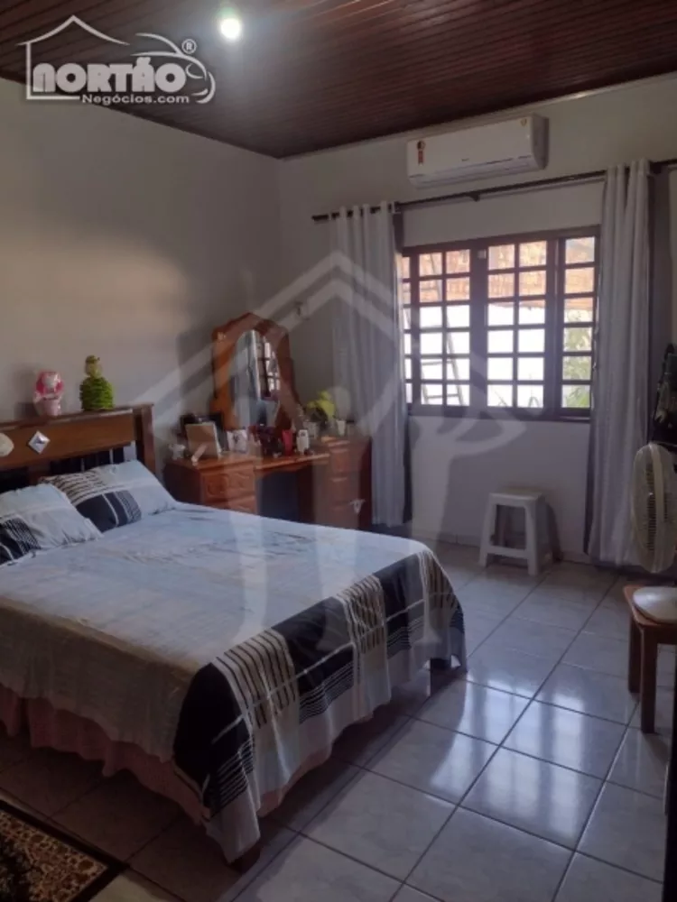 Casa à venda com 3 quartos, 124m² - Foto 6