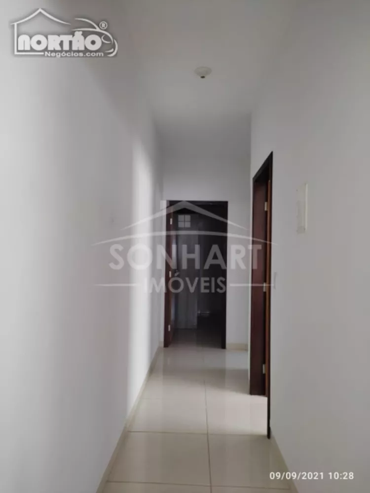 Casa à venda com 3 quartos, 62m² - Foto 4