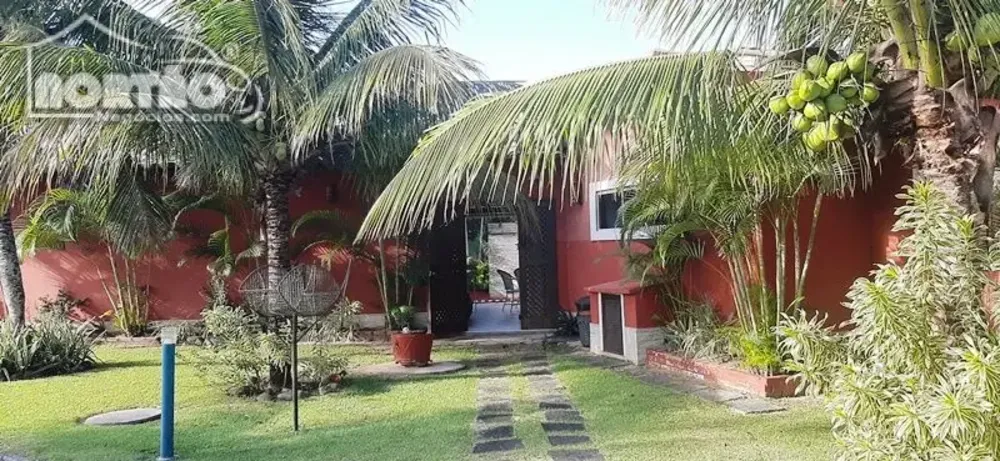 Casa, 7 quartos, 130 m² - Foto 1