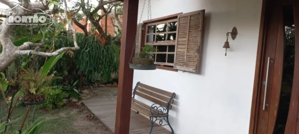 Casa, 4 quartos, 230 m² - Foto 2