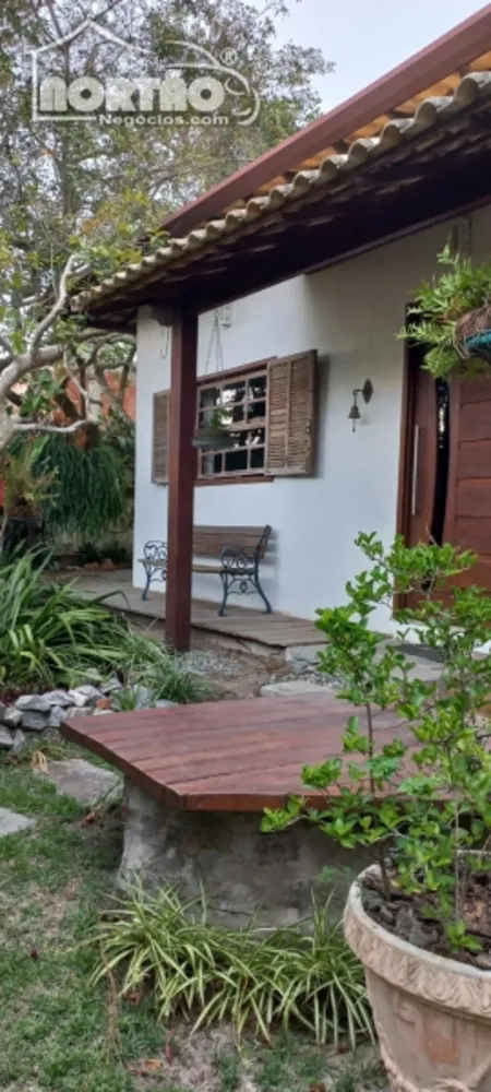 Casa, 4 quartos, 230 m² - Foto 3