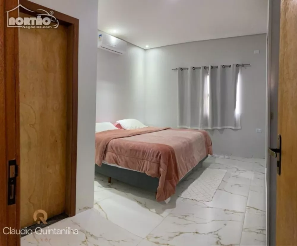 Casa à venda com 3 quartos, 93m² - Foto 3