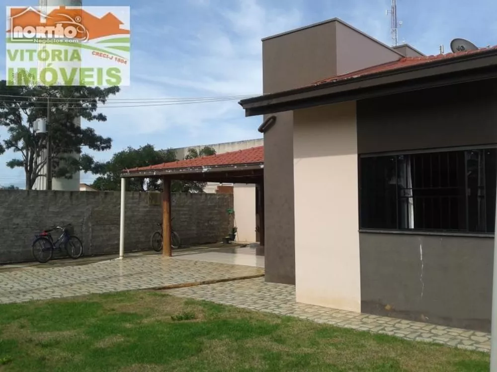 Casa à venda com 3 quartos, 150m² - Foto 4