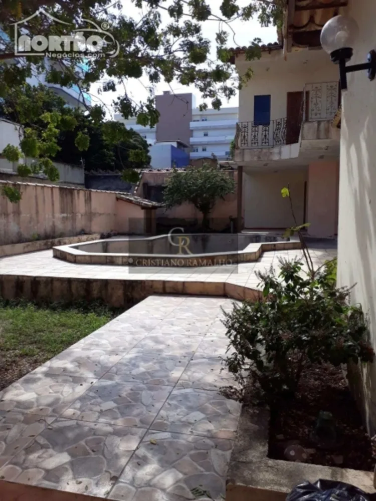 Casa, 6 quartos, 240 m² - Foto 10