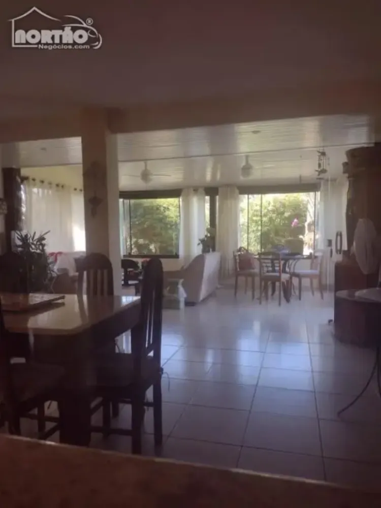 Casa, 6 quartos, 270 m² - Foto 6
