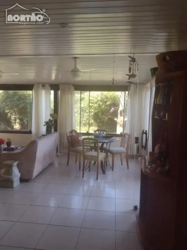 Casa, 6 quartos, 270 m² - Foto 8