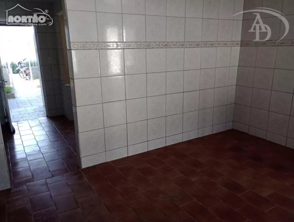 Casa à venda com 4 quartos, 150m² - Foto 6